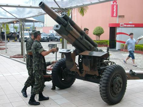 Exército expõe no Criciúma Shopping