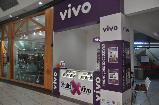 Vivo inaugura quiosque no Criciúma Shopping