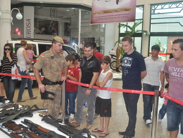 Exposição marca os 177 anos da Polícia Militar em Santa Catarina