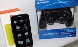 Moto G 2° Geração e Play 4 Dual Shock em destaque na Digitusul