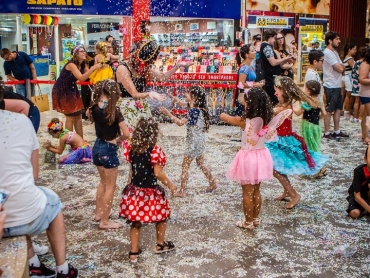 Já é tradição! Preparem as fantasias para o 9º Bailinho de Carnaval do Criciúma Shopping